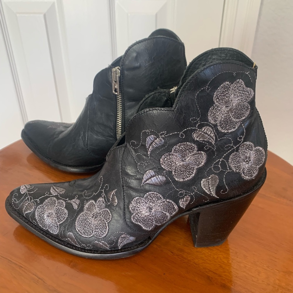 Old Gringo Pansy Black Bootie Sz 8